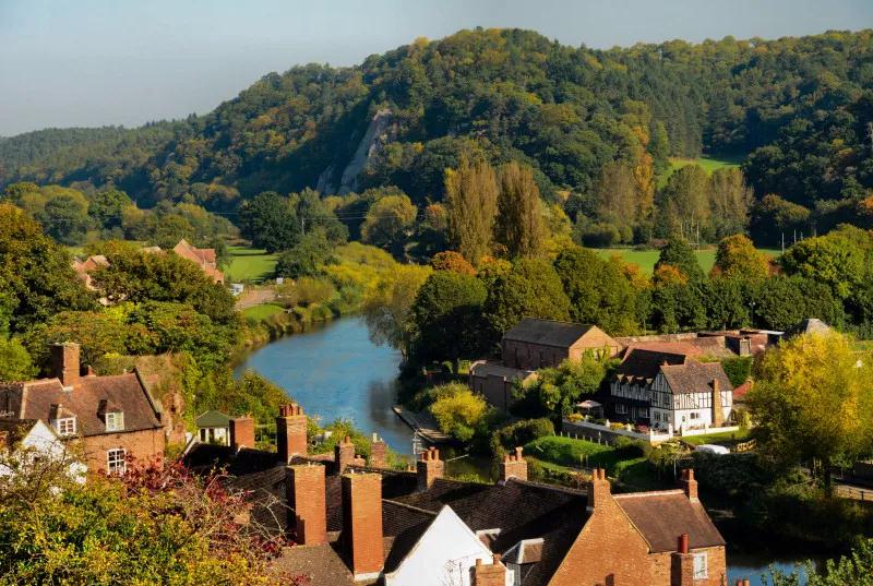 他為愛妻打造夢幻坡地花園，驚艷世界80年
